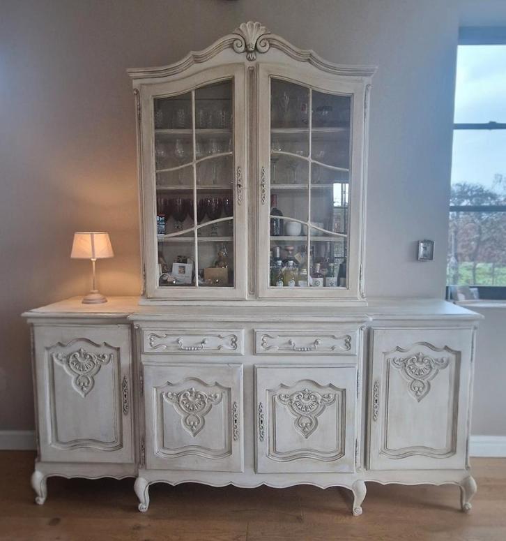 Te koop: Prachtige Frans Brocante Vitrine-/Buffetkast, Huis en Inrichting, Kasten | Buffetkasten, Gebruikt, Met lade(s), Met deur(en)