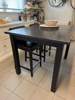 tafel met barstoelen, Ophalen, Gebruikt