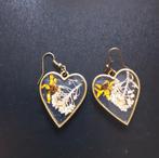 Boucles d'oreilles en résine avec fleurs naturelle coeur, Enlèvement ou Envoi, Neuf, Autres couleurs, Pendantes