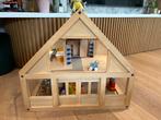Houten poppenhuis incl. accessoires, Ophalen, Gebruikt, Poppenhuis