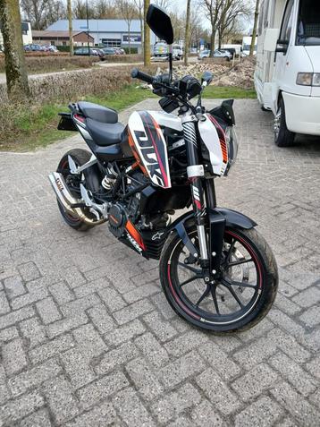 Ktm duke 125CC beschikbaar voor biedingen
