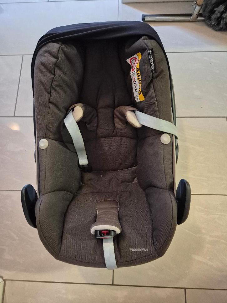 Maxi-Cosi Pebble Plus i-Size met Isofix, Kinderen en Baby's, Autostoeltjes, Gebruikt, Maxi-Cosi, 0 t/m 13 kg, Isofix, Verstelbare rugleuning