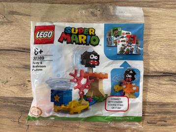 30389 Fuzzy et plateforme champignon Lego Mario beschikbaar voor biedingen