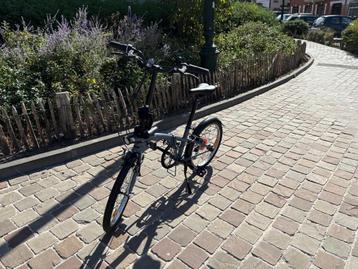 Fiets te koop beschikbaar voor biedingen