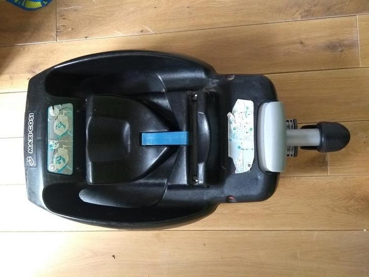 Maxi Cosi en familyfix base, Kinderen en Baby's, Autostoeltjes, Zo goed als nieuw, Ophalen