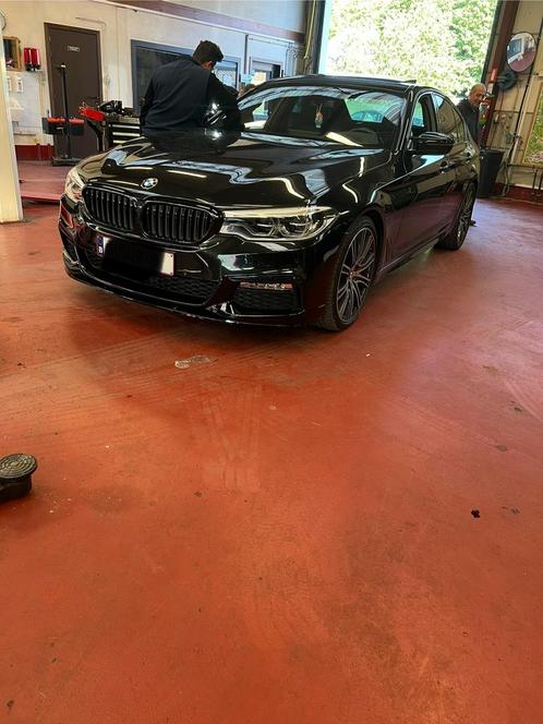 Bmw 540i, Auto's, BMW, Particulier, 5 Reeks, Open dak, Benzine, Euro 6, 5 deurs, Automaat, Zwart, Achterwielaandrijving, Ophalen