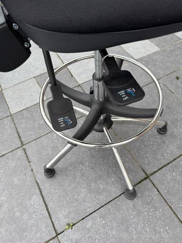 siège chaise bureau ergo tout réglage prof NEUVE val 450 eur beschikbaar voor biedingen