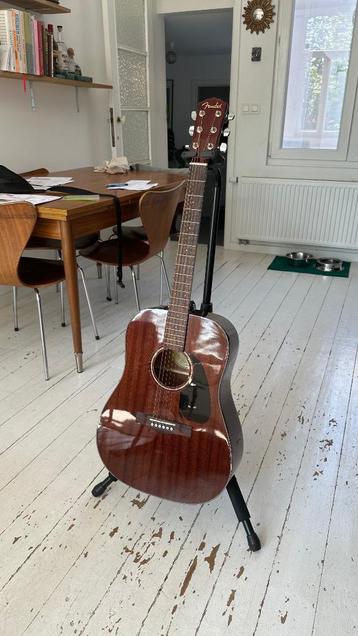 Fender CD-60S Tout en acajou disponible aux enchères