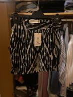Jupe zèbre Pull & Bear taille XS, Vêtements | Femmes, Noir, Taille 34 (XS) ou plus petite, Au-dessus du genou, Neuf