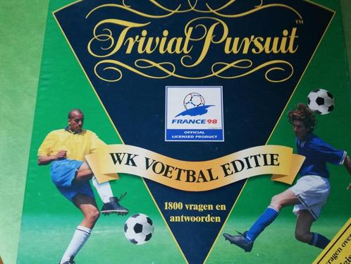 Trivial Pursuit WK Voetbal, France 1998 Official licensed, Sport en Fitness, Voetbal, Zo goed als nieuw, Overige typen, Ophalen of Verzenden