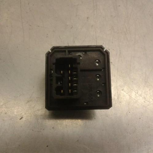SPIEGEL SCHAKELAAR Hyundai Coupe (01-2001/08-2009), Auto-onderdelen, Dashboard en Schakelaars, Hyundai, Gebruikt
