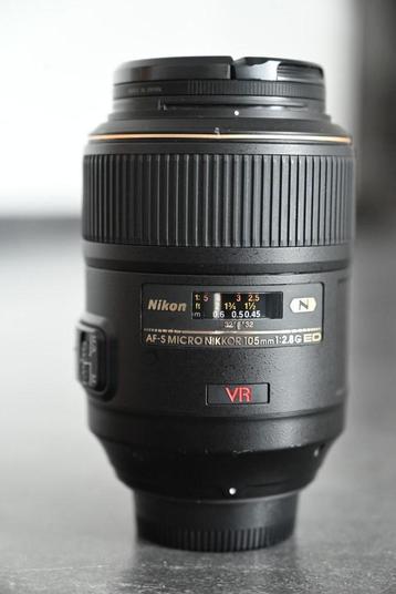 Nikon - 105 mm - f/2.8 G ED-IF AF-S VR