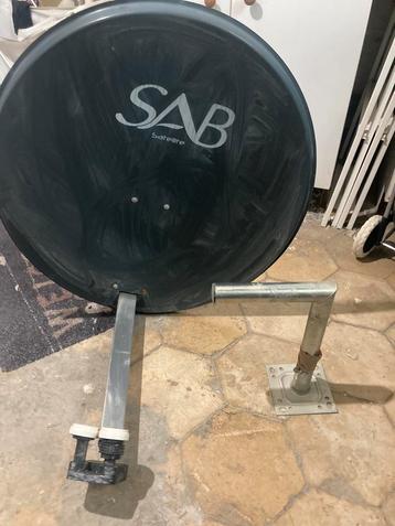 Antenne parabolique SAB / LNB et support, Enlèvement, Utilisé, Antenne (parabolique)
