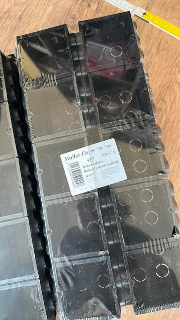 Inbouwdoos 60x60 50 mm (60 stuks, nieuw in verpakking) beschikbaar voor biedingen