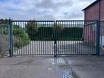 Industriele poort | 600 CM X 240 CM, Ophalen, Zo goed als nieuw, Aluminium