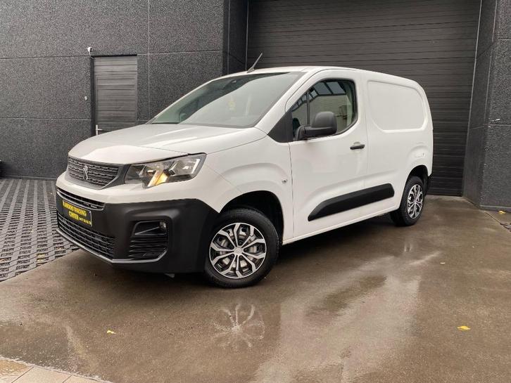 peugeot partner 1.5 hdi - 3 zit - navi - camera - btw inclus, Autos, Camionnettes & Utilitaires, Entreprise, Achat, Caméra de recul