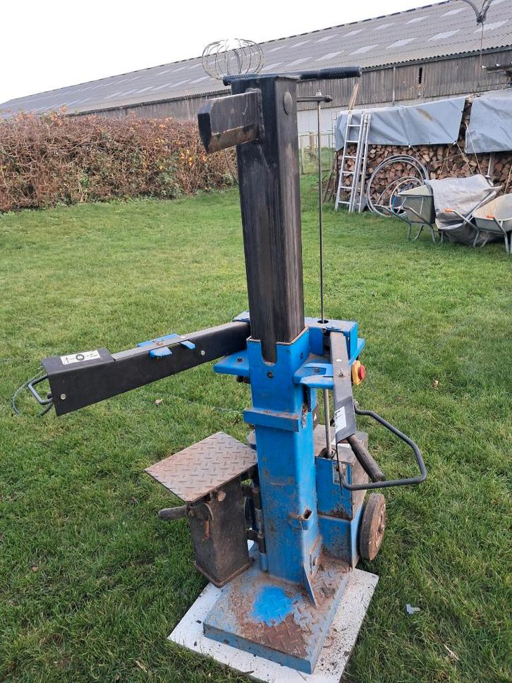 Fendeuse 12 T electrique 380 V, Jardin & Terrasse, Fendeuses, Utilisé, Autoportant, Électrique, Enlèvement