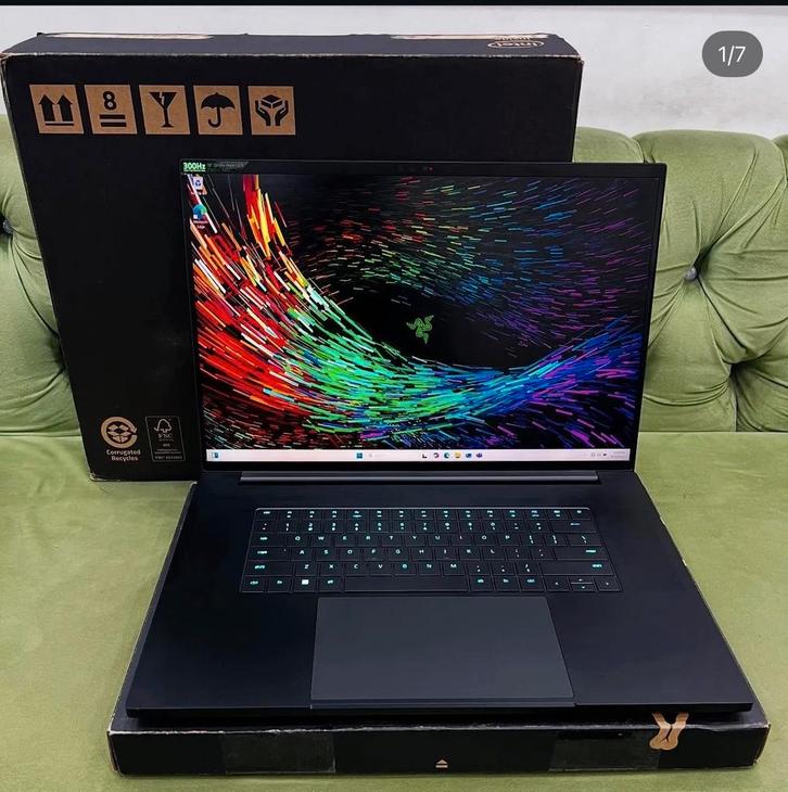 Razer Blade 18, Computers en Software, Windows Laptops, Zo goed als nieuw, SSD, Qwerty, Ophalen of Verzenden