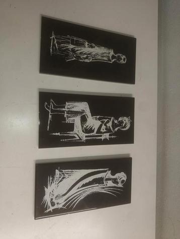 3 mooie vintage decoratieve muurtegels beschikbaar voor biedingen