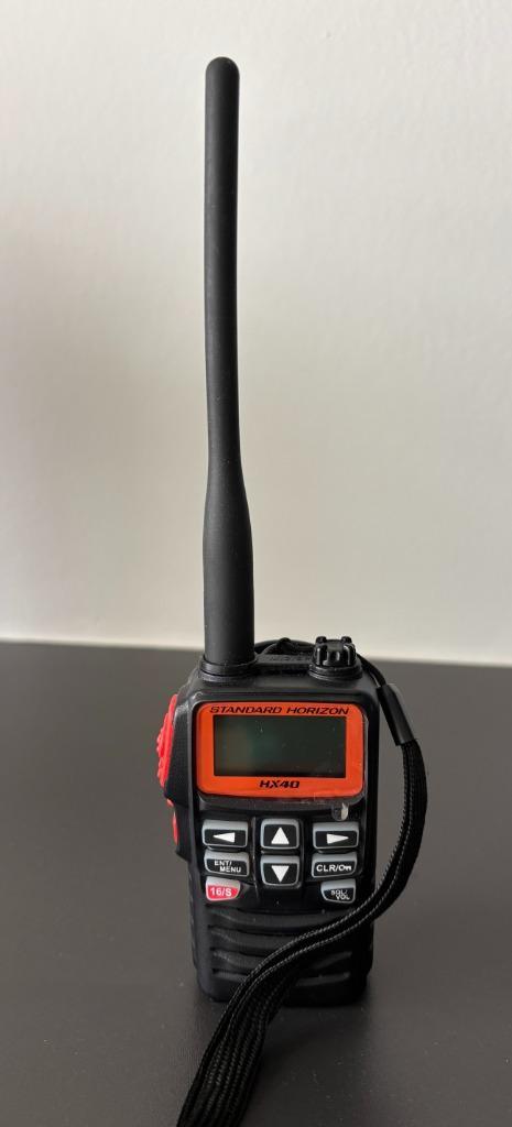 Marifoon Standard Horizon VHF FM Marine Tranceiver HX40, Watersport en Boten, Navigatiemiddelen en Scheepselektronica, Nieuw, Communicatie