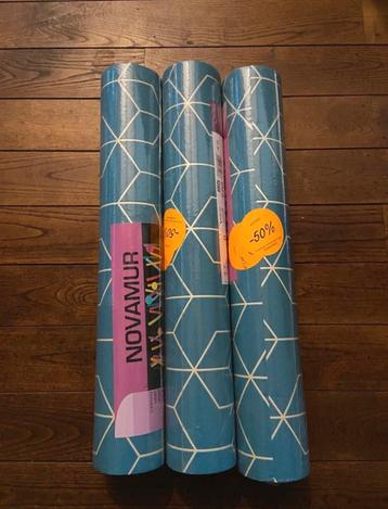 Nieuw behangpapier beschikbaar voor biedingen