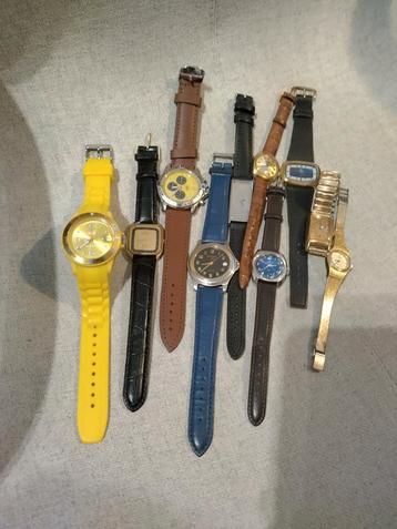 lot van 10 horloges  beschikbaar voor biedingen