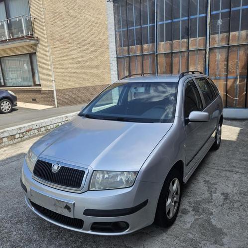Skoda fabia, Auto's, Skoda, Bedrijf, Fabia, ABS, Airconditioning, Cruise Control, Radio, Traction-control, Benzine, Euro 4, Stadsauto