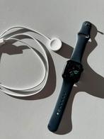 Apple Watch Series 8 41mm Sport, Bijoux, Sacs & Beauté, Comme neuf, Noir, Apple, IOS