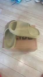 Yeezy slides, Kleding | Heren, Schoenen, Overige kleuren, Adidas, Gedragen, Ophalen