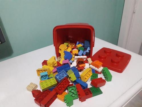 Duplo box met 100 Duplo blokken, Kinderen en Baby's, Speelgoed | Duplo en Lego, Gebruikt, Duplo, Losse stenen, Ophalen of Verzenden
