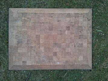 Eiken oud tafelblad beschikbaar voor biedingen