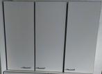 Armoire blanche murale  Très bonne matière Les 3pièce, Ophalen, Zo goed als nieuw