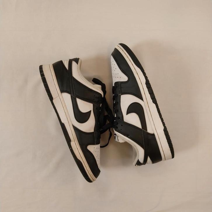 Nike panda dunks maat 40, Kleding | Heren, Schoenen, Zo goed als nieuw, Sneakers, Wit, Ophalen of Verzenden