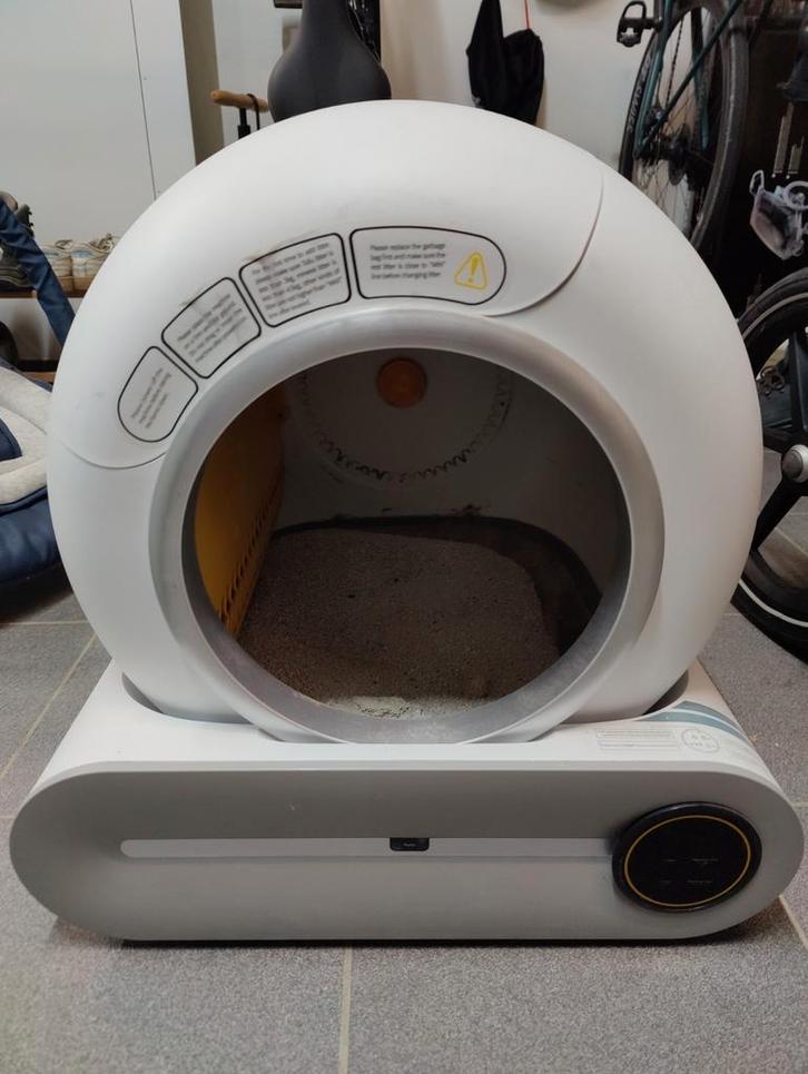 Automatische kattenbak, Animaux & Accessoires, Bacs à litière, Utilisé, Enlèvement