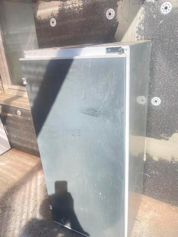 frigo encastrable BOSCH A ++ état Neuf ! beschikbaar voor biedingen
