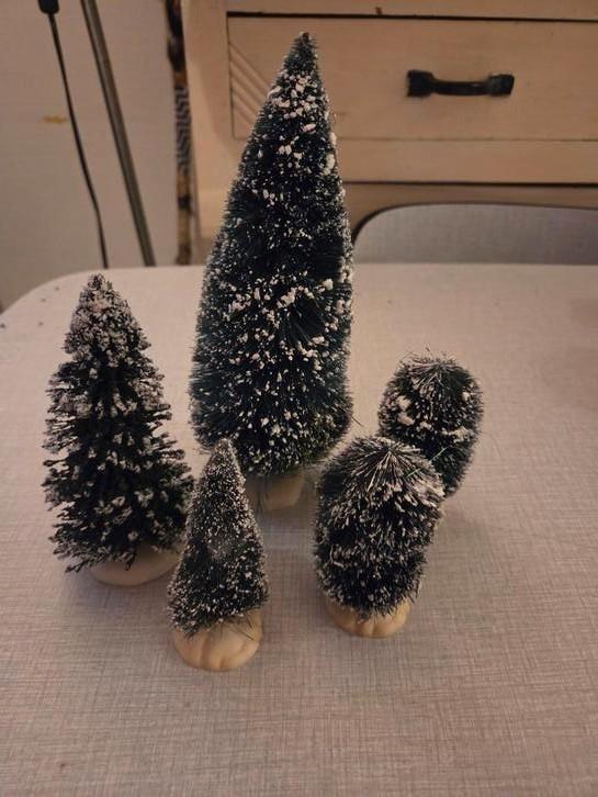 Set van 5 mini kunstkerstbomen., Diversen, Kerst, Zo goed als nieuw, Ophalen of Verzenden