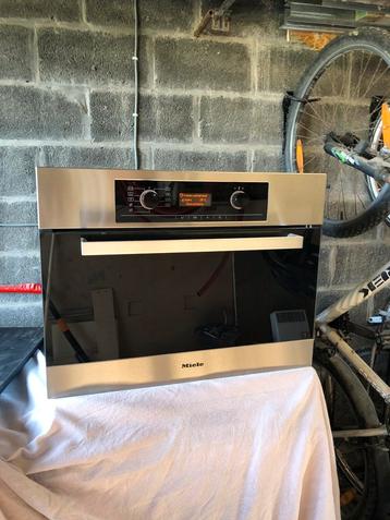 Miele inbouw stoomoven 45cm hoog beschikbaar voor biedingen