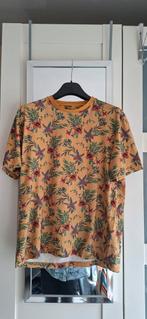 T-shirt merk: WE nog in goede staat, Ophalen, Zo goed als nieuw
