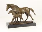 groot brons beeld op marmeren basis , paard, Enlèvement ou Envoi