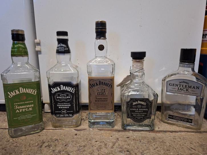 Speciale Jack Daniels flessen., Collections, Collections complètes & Collections, Enlèvement