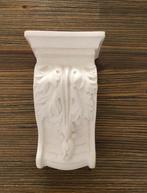 2 decoratieve wandconsoles, Enlèvement, Plinthes