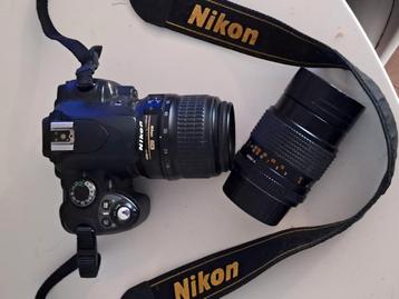 NIKON D50 met draagband, opbergtas,  en 2groot lenzen beschikbaar voor biedingen