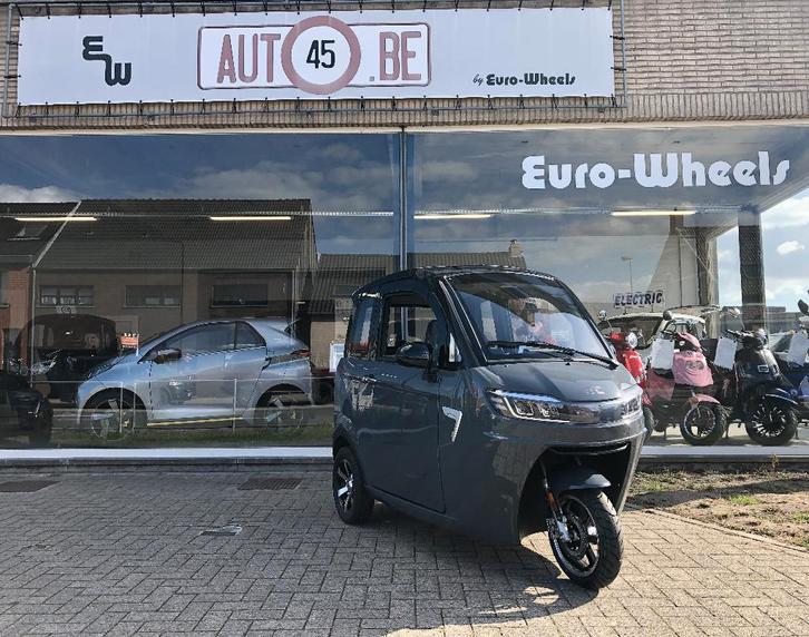 JTC Tres  electrisch rijden zonder rijbewijs  25/45 kmu, Autos, Autos Autre, Entreprise, Achat, Électrique, Enlèvement