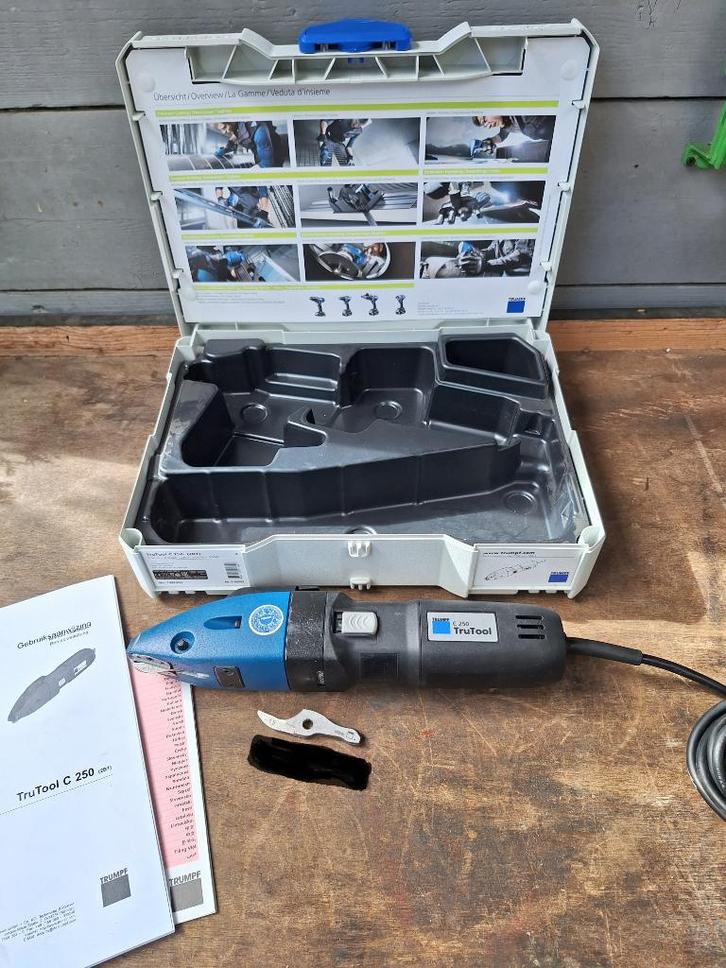 Trumpf Trutool C250 plaatschaar, Doe-het-zelf en Bouw, Gereedschap | Overige machines, Zo goed als nieuw, Ophalen of Verzenden