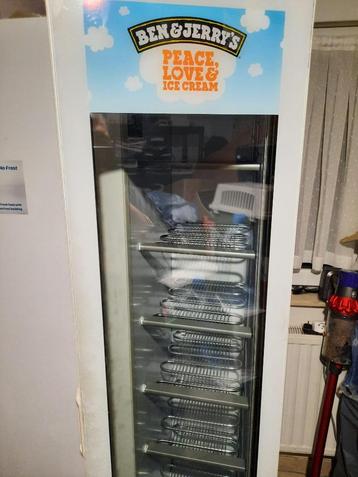 Vrieskast met display van 157 liter Ben and Jerry ben&jerry beschikbaar voor biedingen