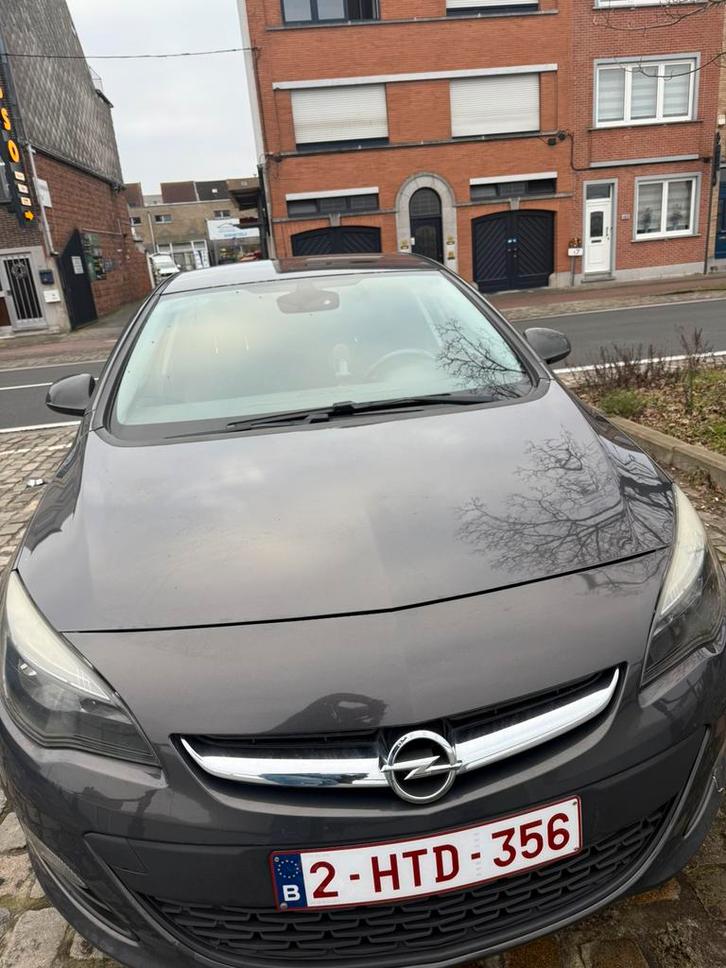 Opel Astra 7/2014   1,6d  euro6b, Auto's, Opel, Particulier, Astra, ABS, Adaptive Cruise Control, Airbags, Airconditioning, Android Auto