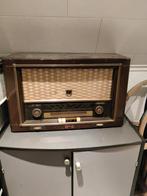 Vintage radio, Antiek en Kunst, Ophalen