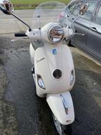 Vespa  125, Scooter, Particulier, 125 cc, 1 cilinder