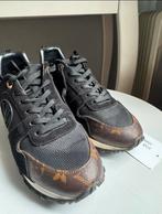 Basket loui vuitton, Enlèvement ou Envoi, Sneakers et Baskets, Porté, Noir