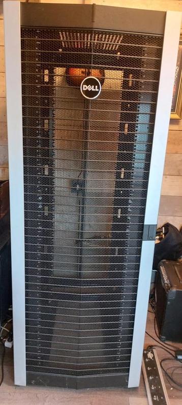 serverkast, Enlèvement, Utilisé, Perforé, Perforé